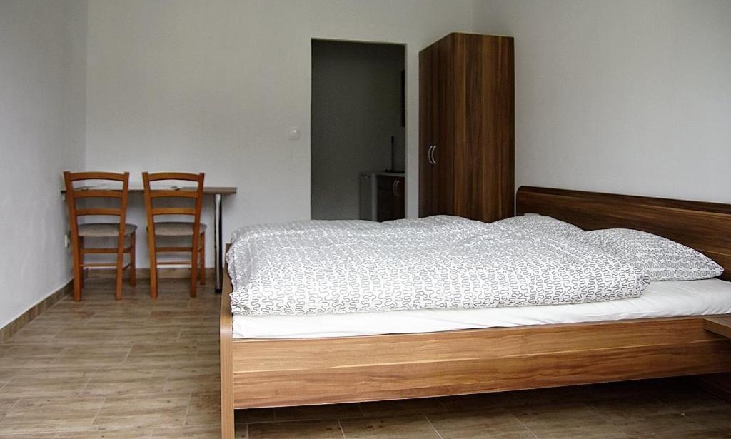 Apartmany Pod Landstejnem Stare Mesto  Room photo