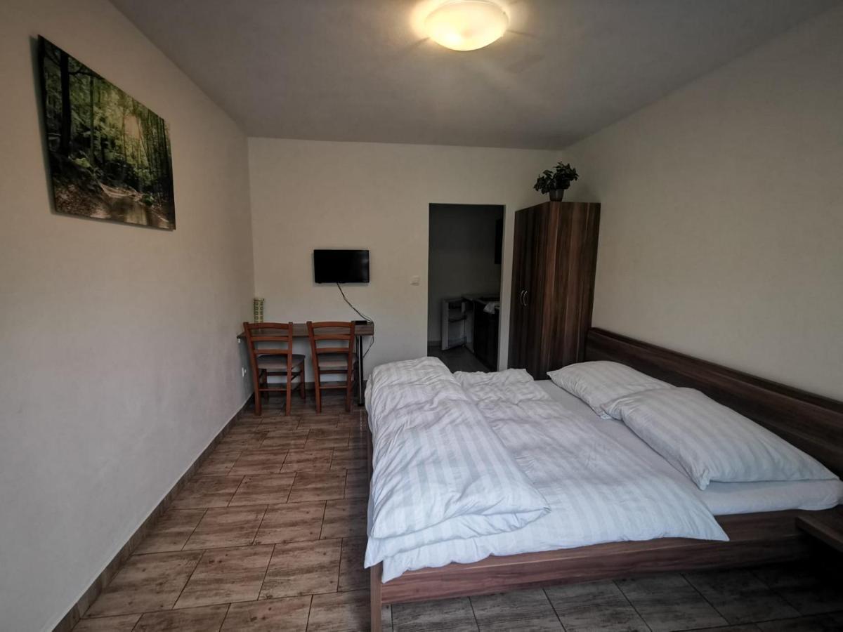 Apartmany Pod Landstejnem Stare Mesto  Exterior photo